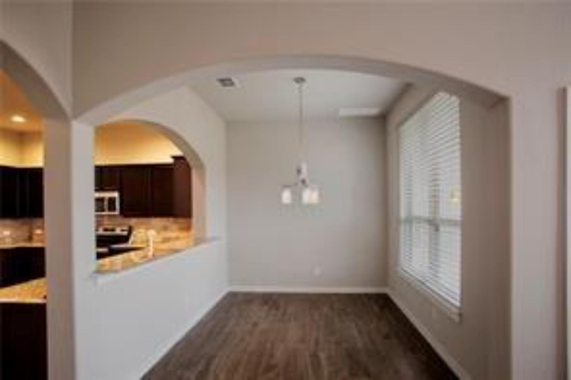 143 Lakeview Ct, Kyle, TX 78640