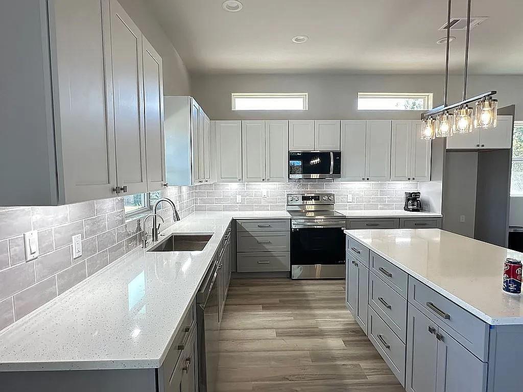 195 Covert Dr, Tow, TX 78672