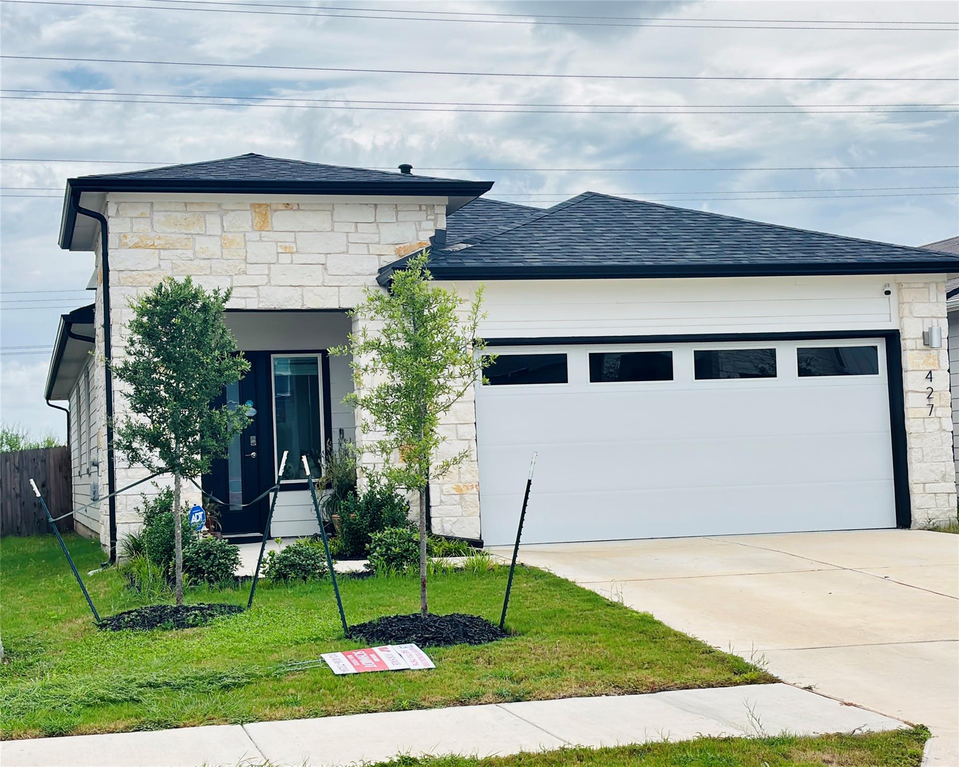 427 WILSHIRE Rd, San Marcos, TX 78666