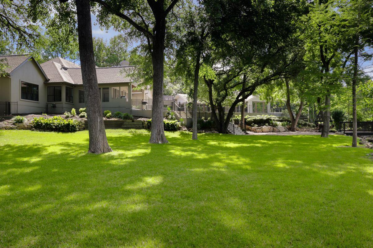 506 Konstanty Cir, West Lake Hills, TX 78746