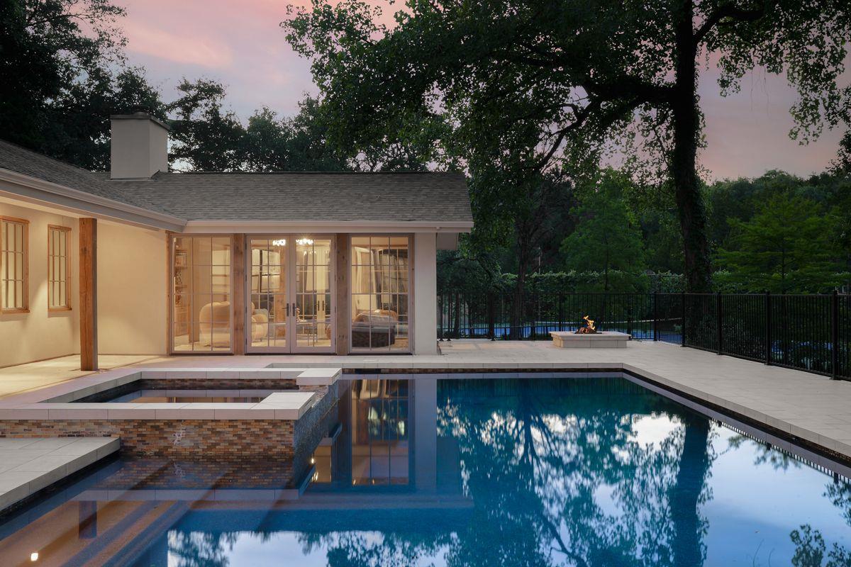 506 Konstanty Cir, West Lake Hills, TX 78746