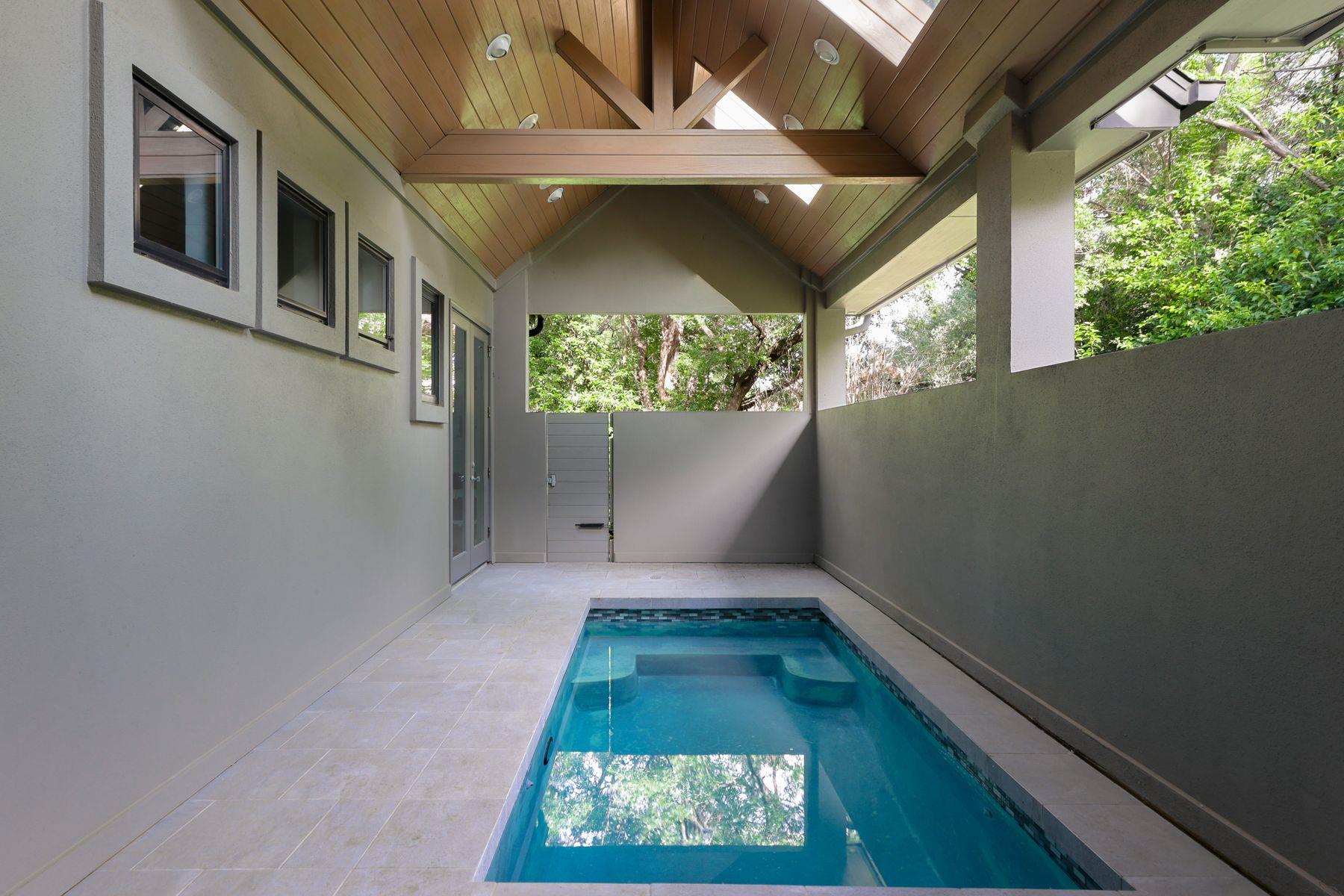 506 Konstanty Cir, West Lake Hills, TX 78746