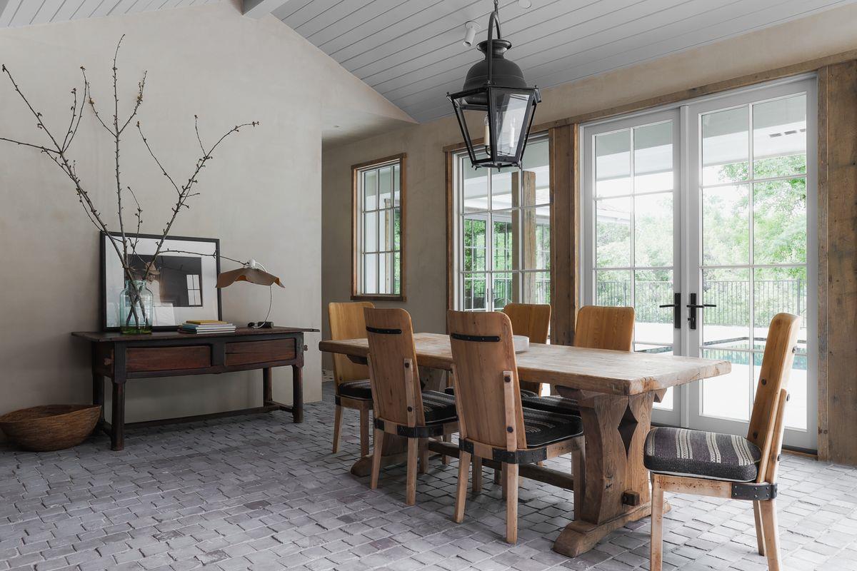 506 Konstanty Cir, West Lake Hills, TX 78746