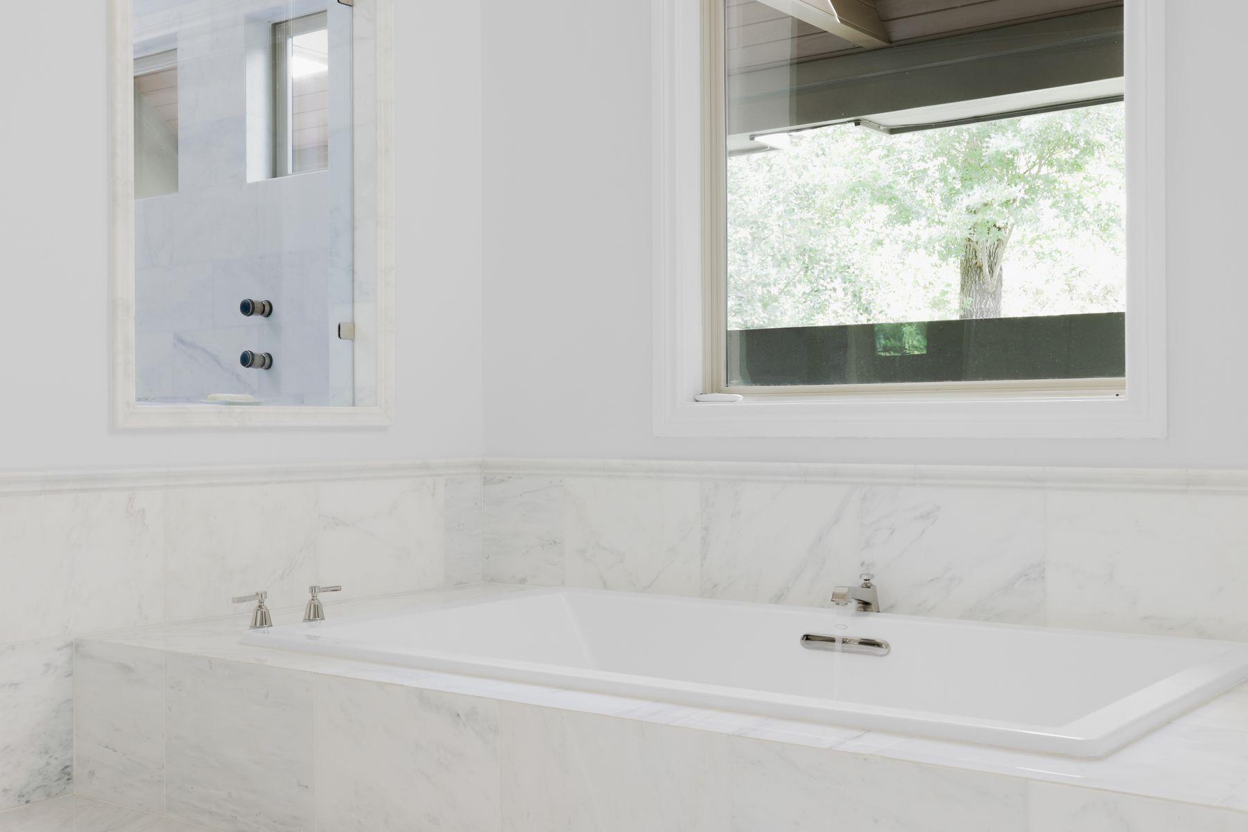 506 Konstanty Cir, West Lake Hills, TX 78746