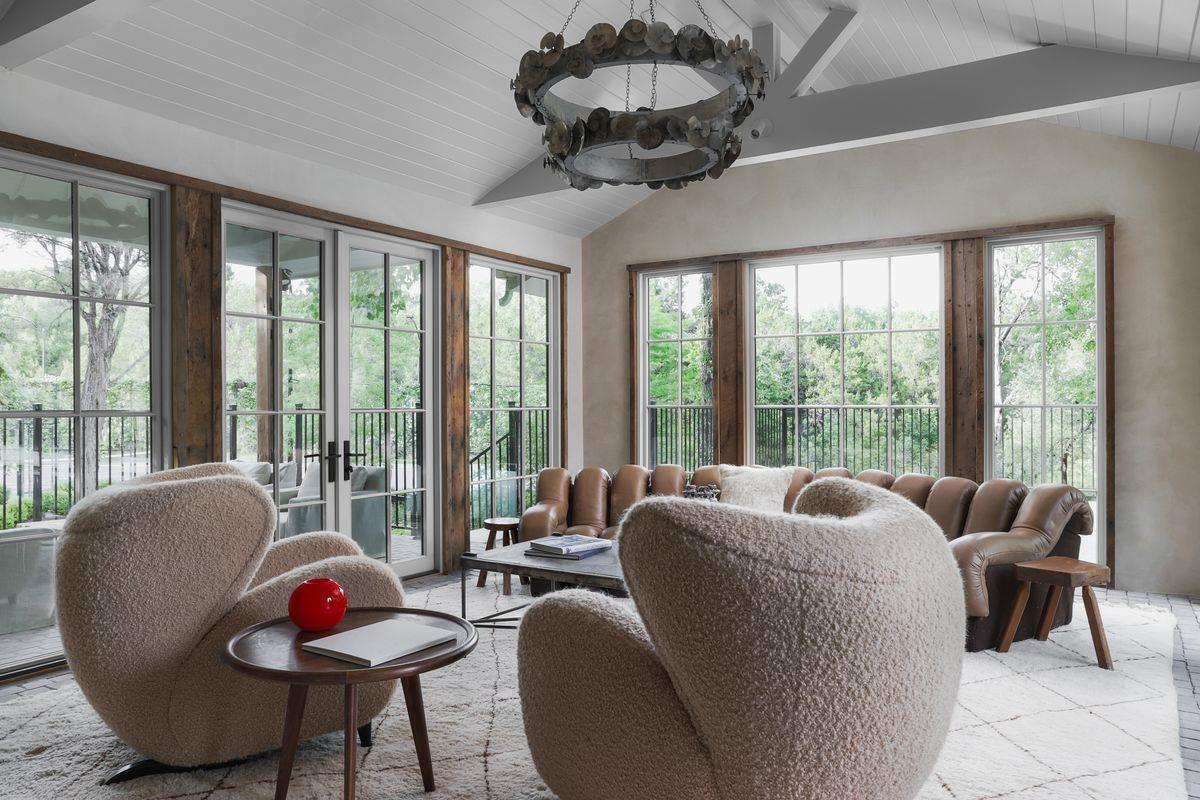 506 Konstanty Cir, West Lake Hills, TX 78746