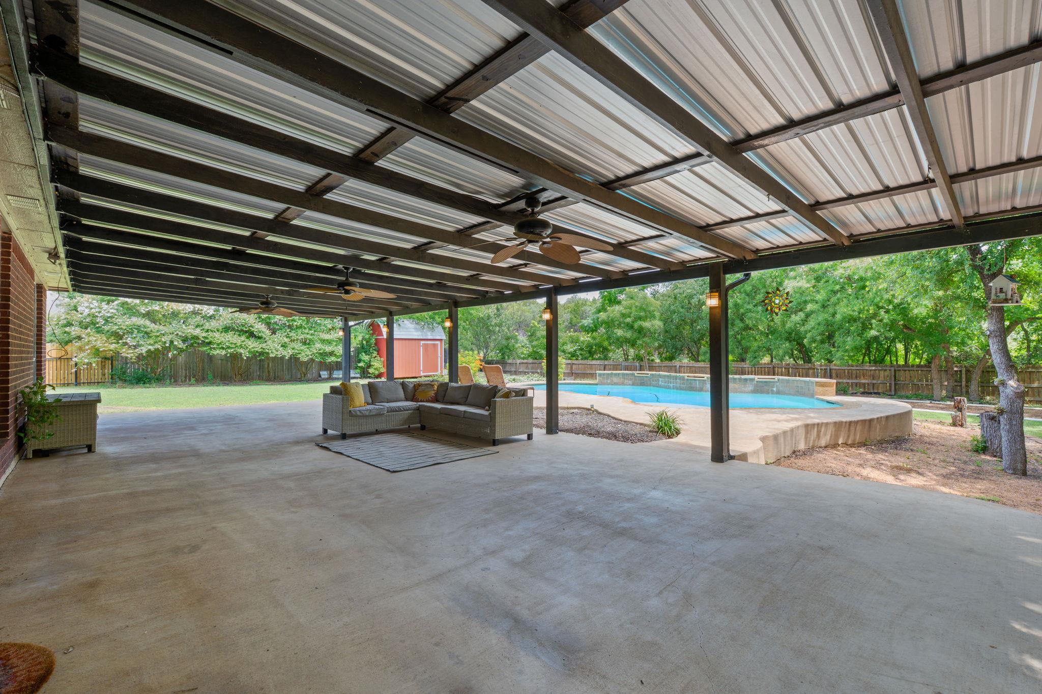 222 Primrose Dr, Kyle, TX 78640