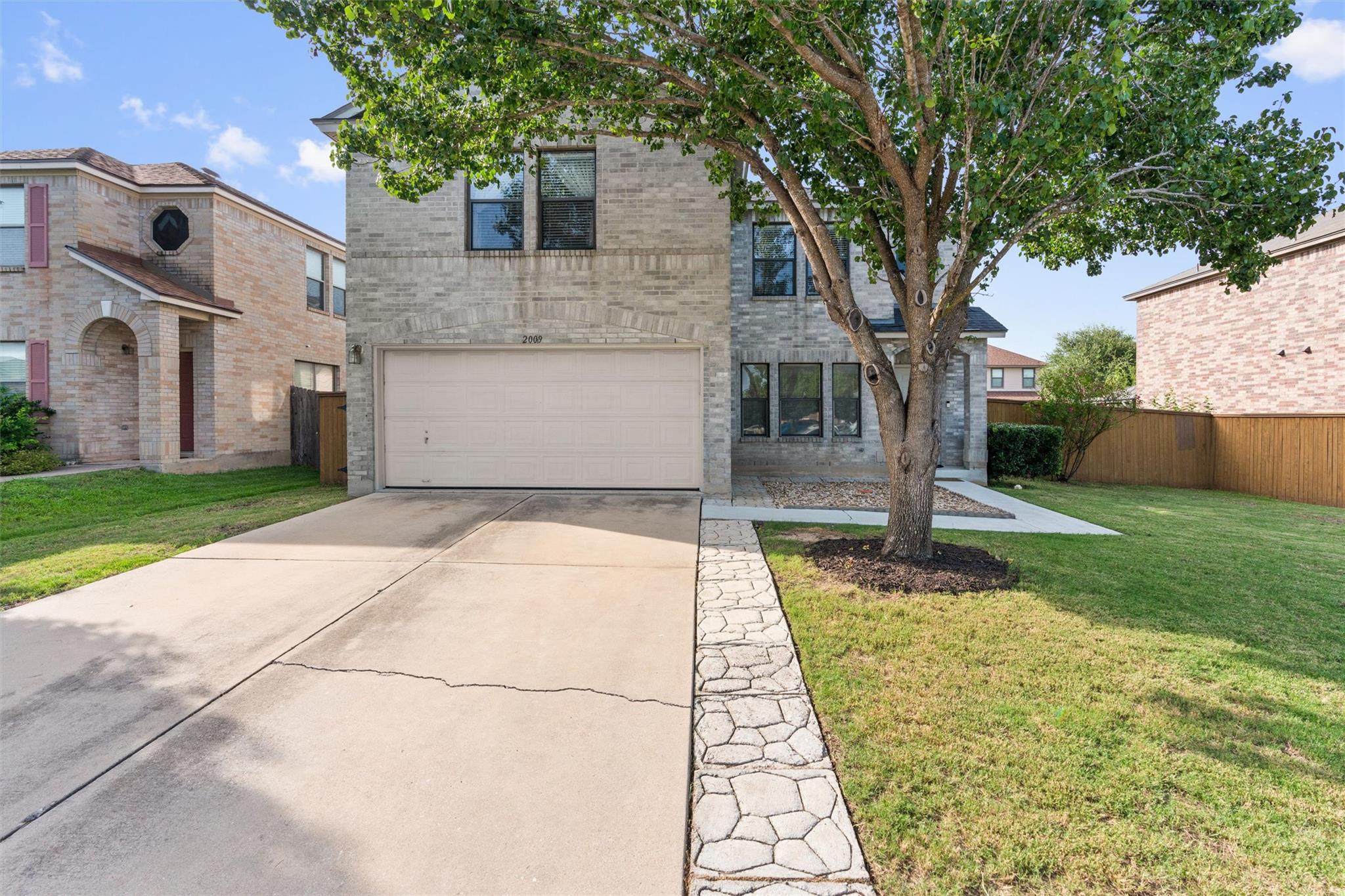 2009 Rim Rock Dr, Leander, TX 78641