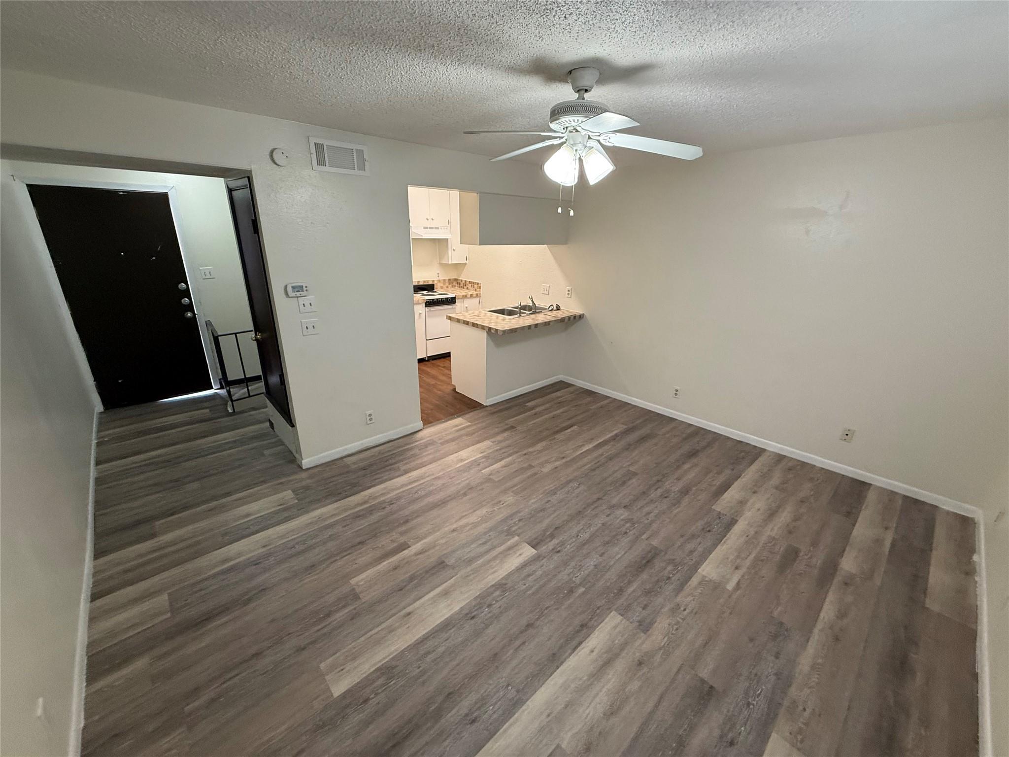 2408 Longview St # 104., Austin, TX 78705