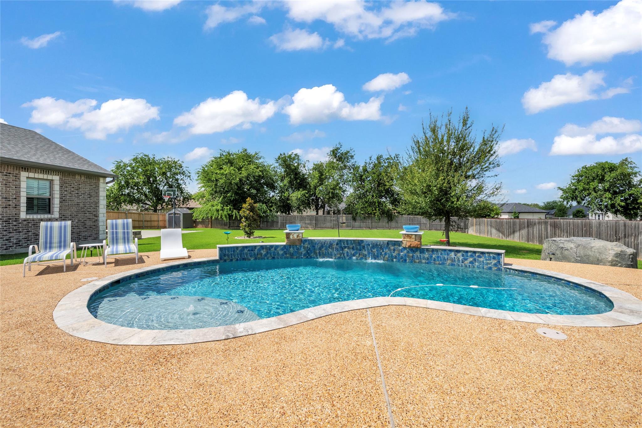 8219 Collins Creek Dr, Salado, TX 76571