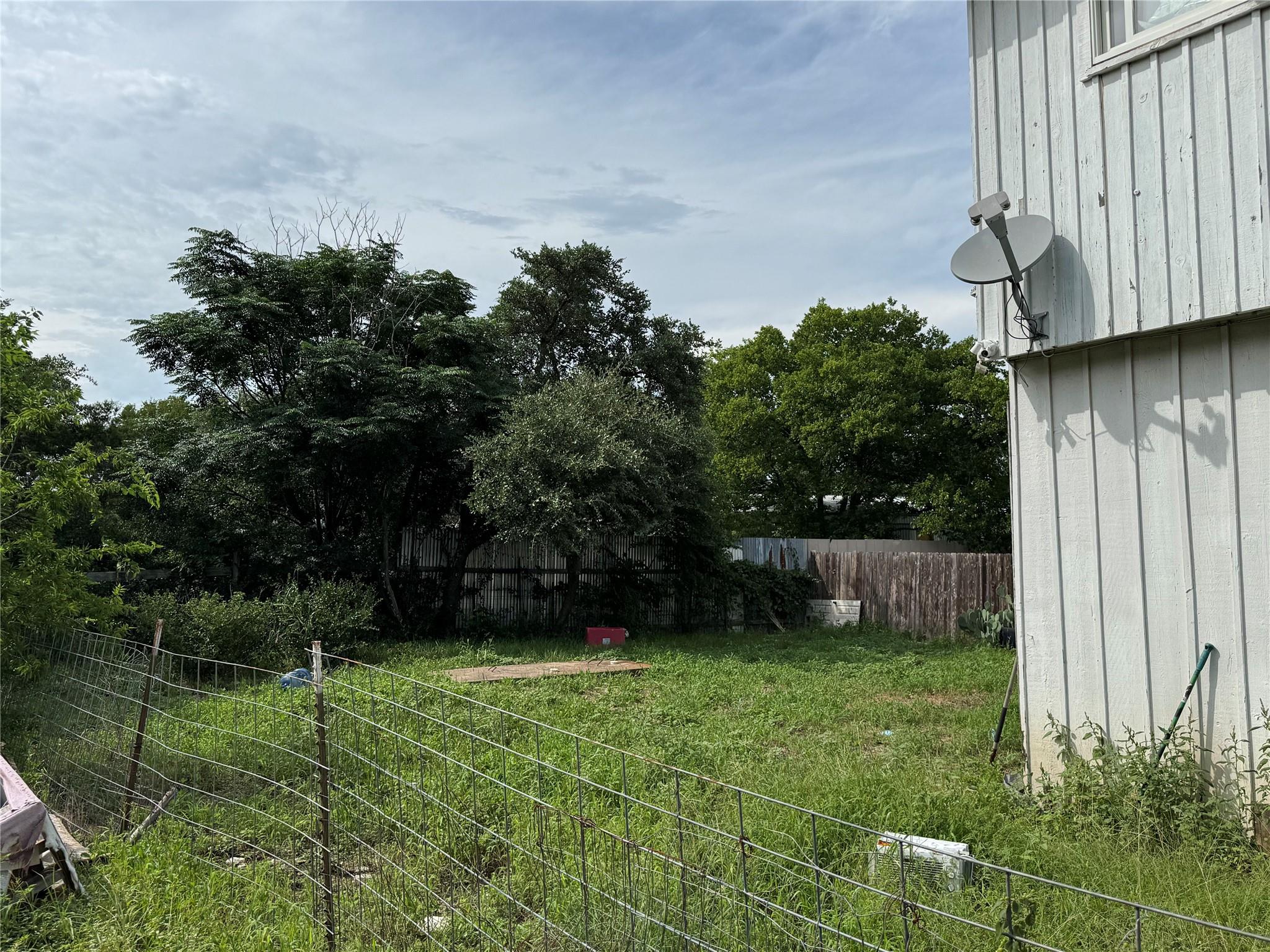 574 Eastern Ave, Bertram, TX 78605