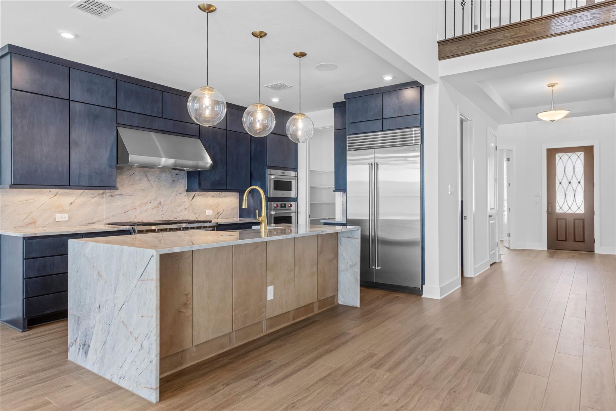 5404 Bella Fiora Vw, Leander, TX 78641