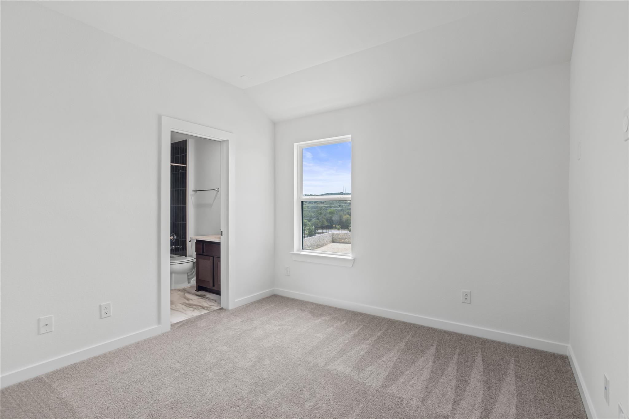 5404 Bella Fiora Vw, Leander, TX 78641