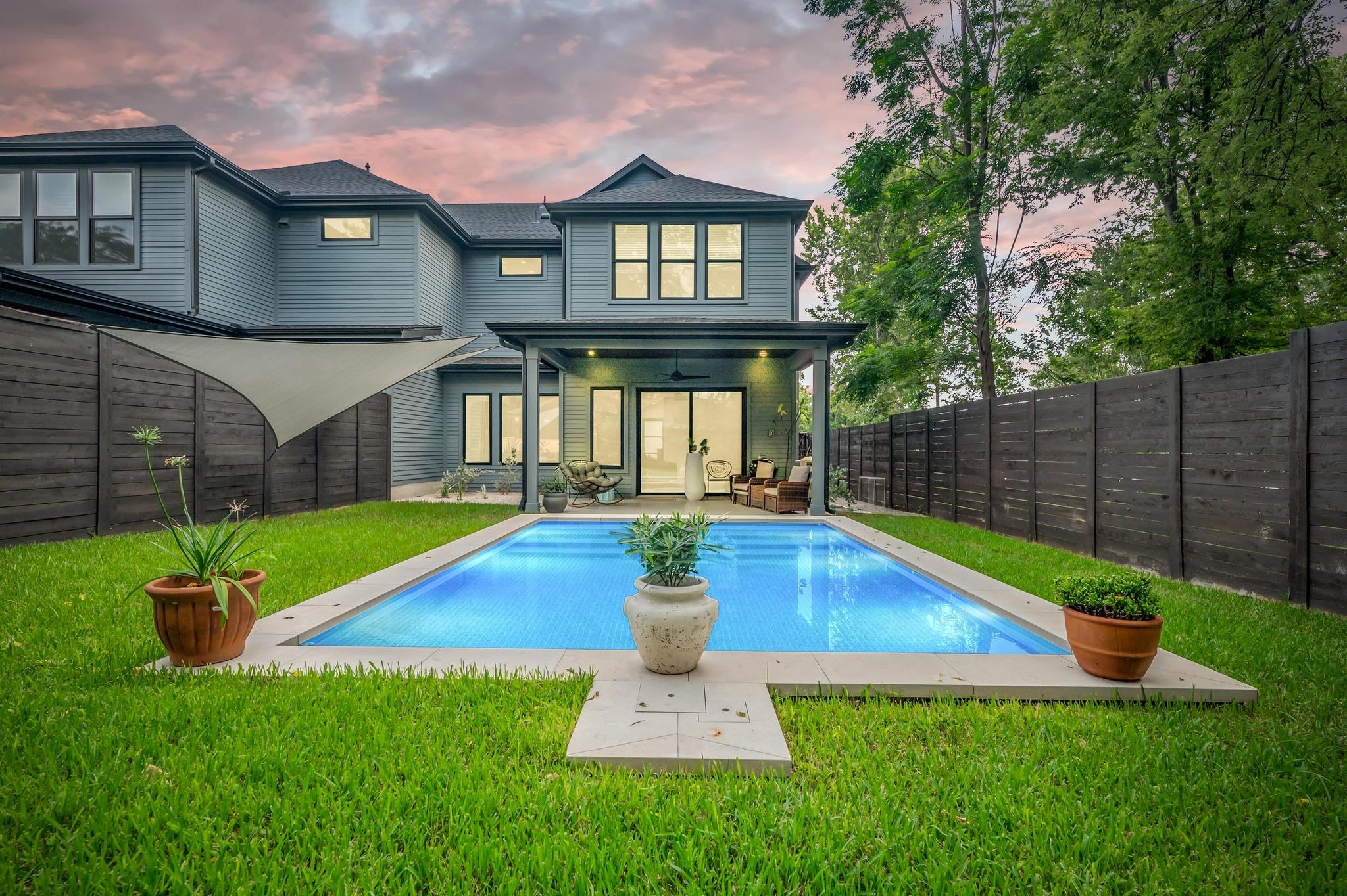 405 Hackberry Ln # B, Austin, TX 78753