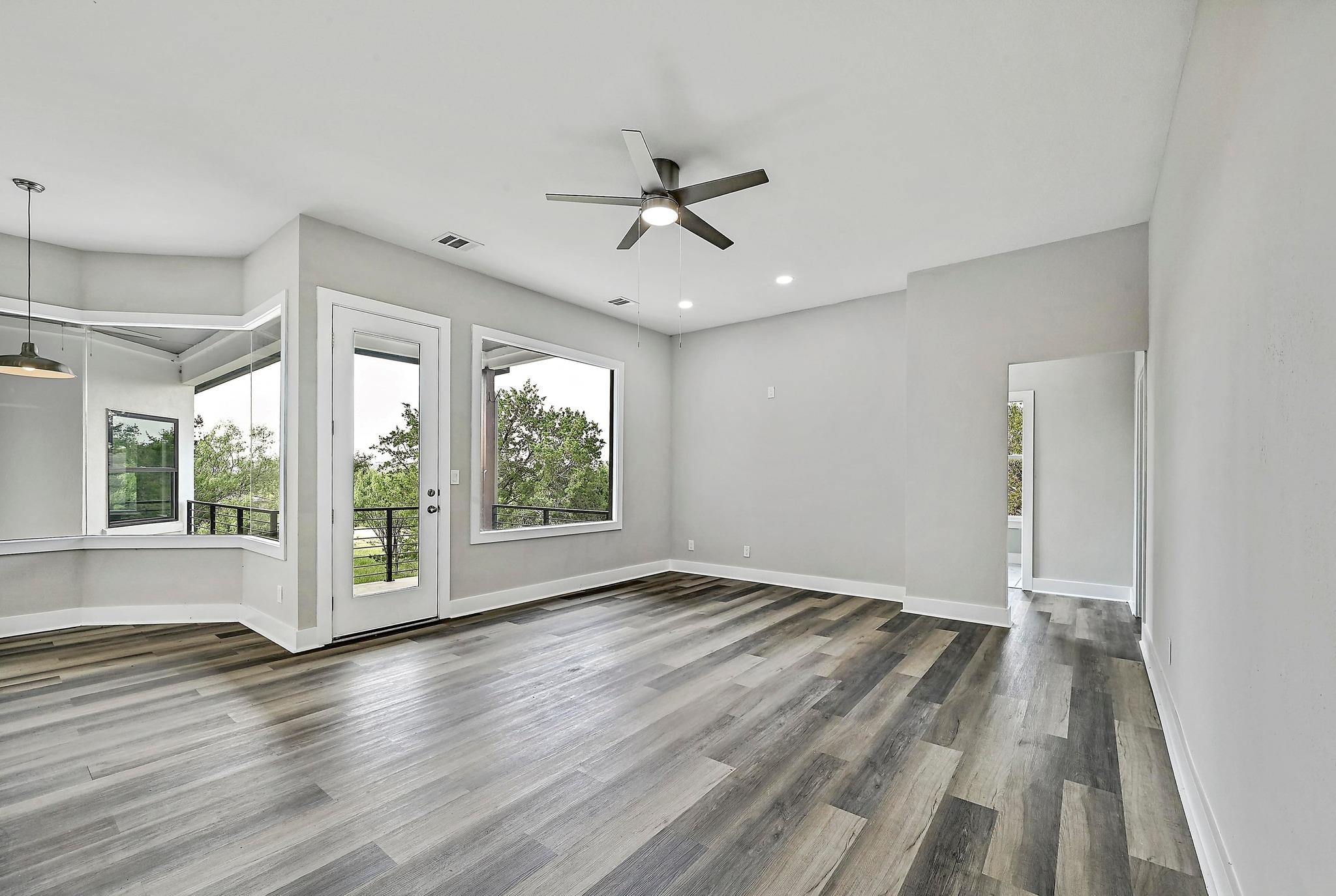 1404 FAULT LINE Dr, Horseshoe Bay, TX 78657