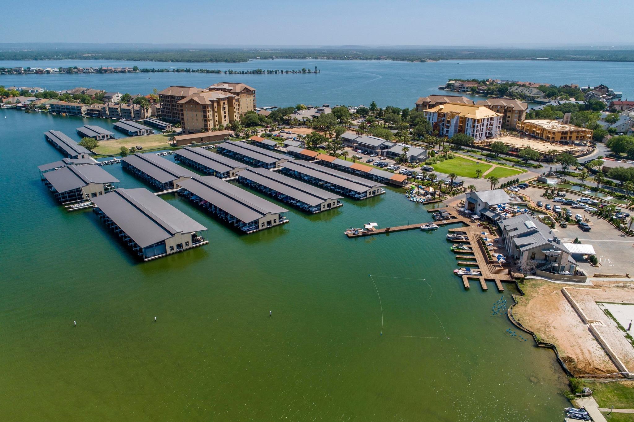 1404 FAULT LINE Dr, Horseshoe Bay, TX 78657