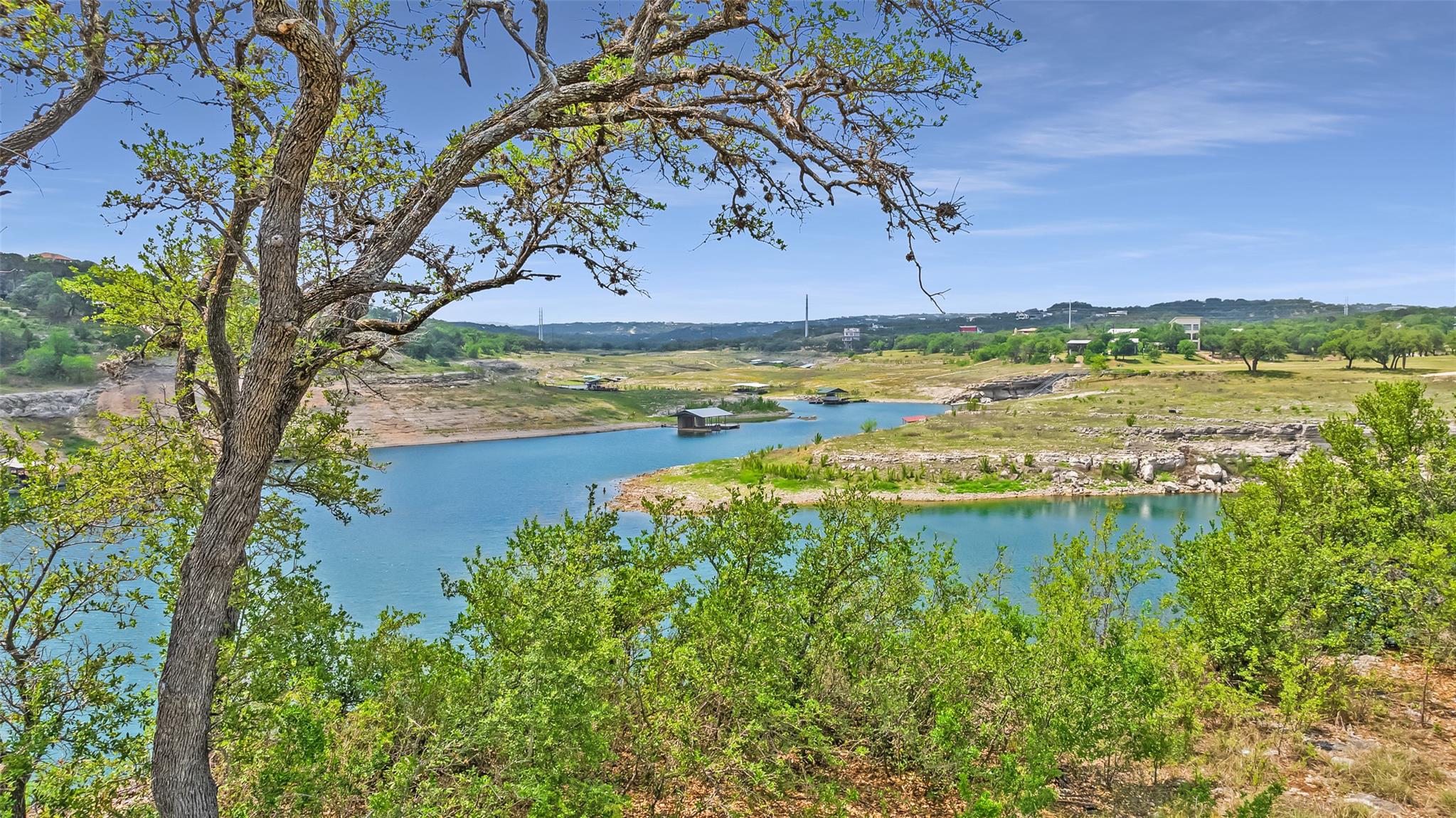19813 & 19817 Lakehurst Loop, Spicewood, TX 78669