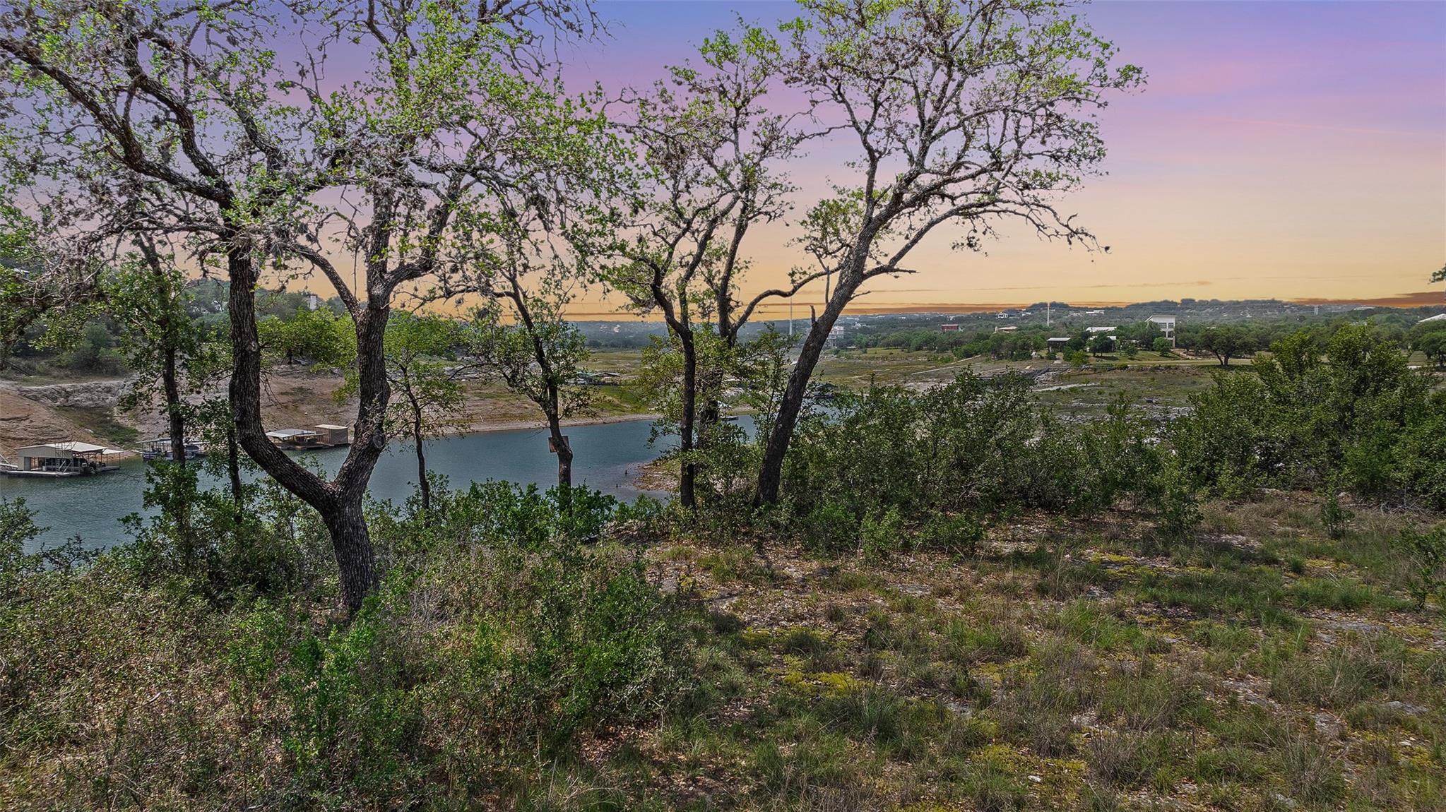 19813 & 19817 Lakehurst Loop, Spicewood, TX 78669