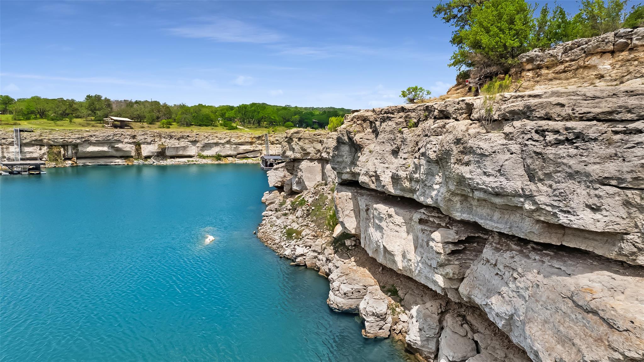19813 & 19817 Lakehurst Loop, Spicewood, TX 78669