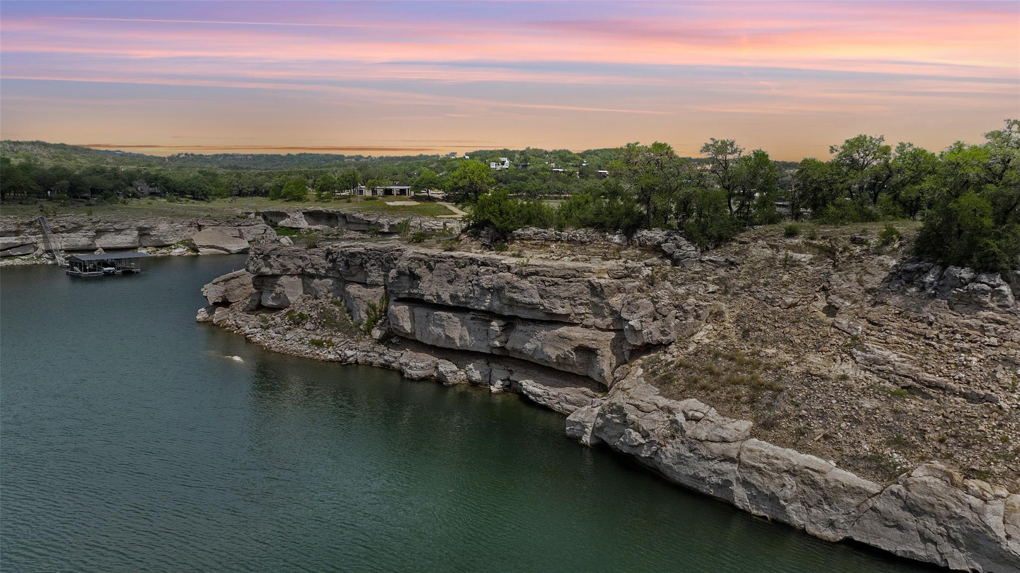 19813 & 19817 Lakehurst Loop, Spicewood, TX 78669