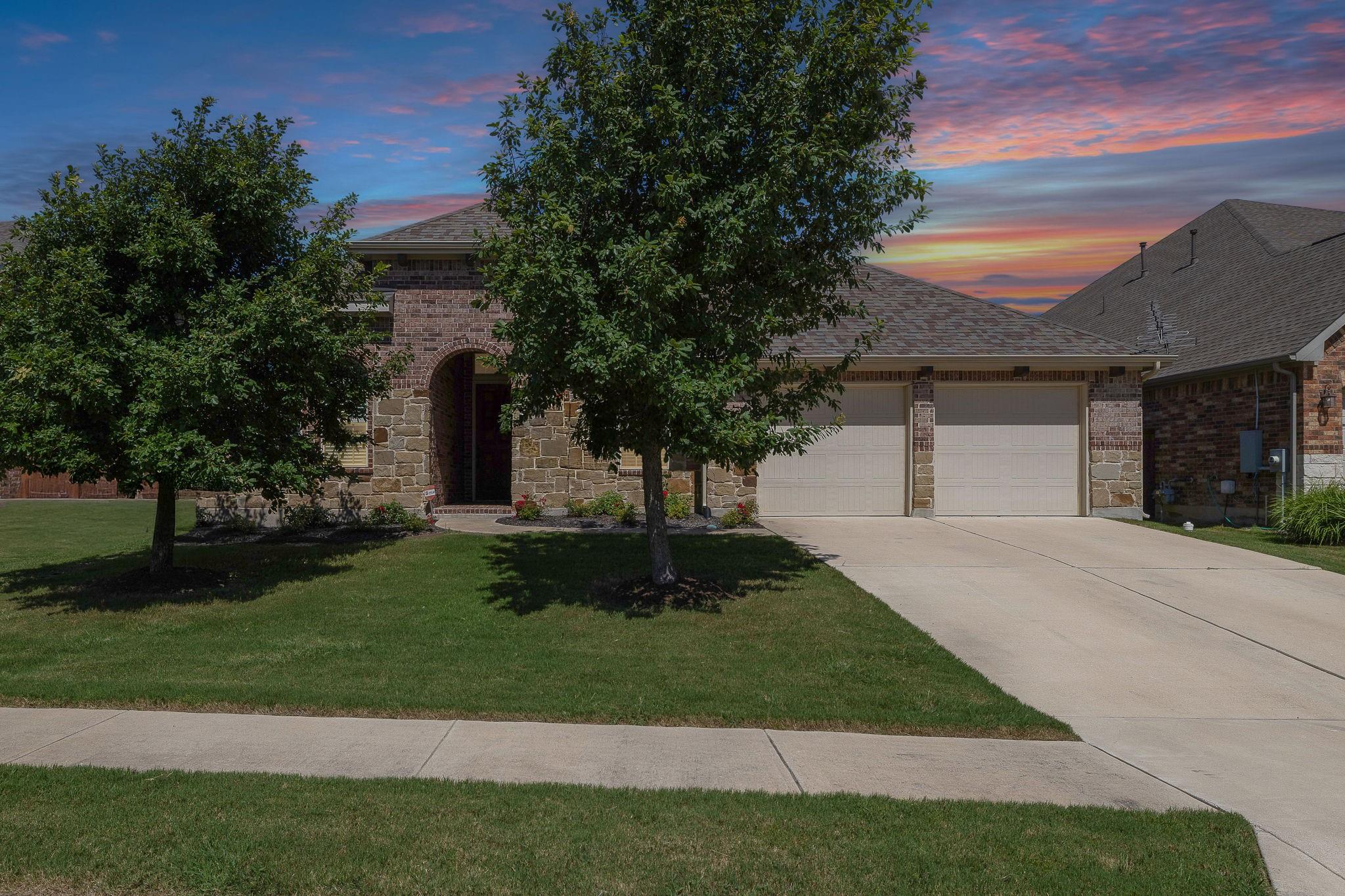 305 Miracle Rose Way, Liberty Hill, TX 78642