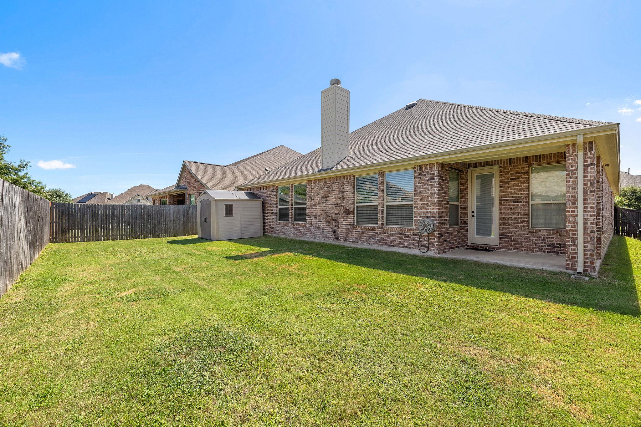305 Miracle Rose Way, Liberty Hill, TX 78642