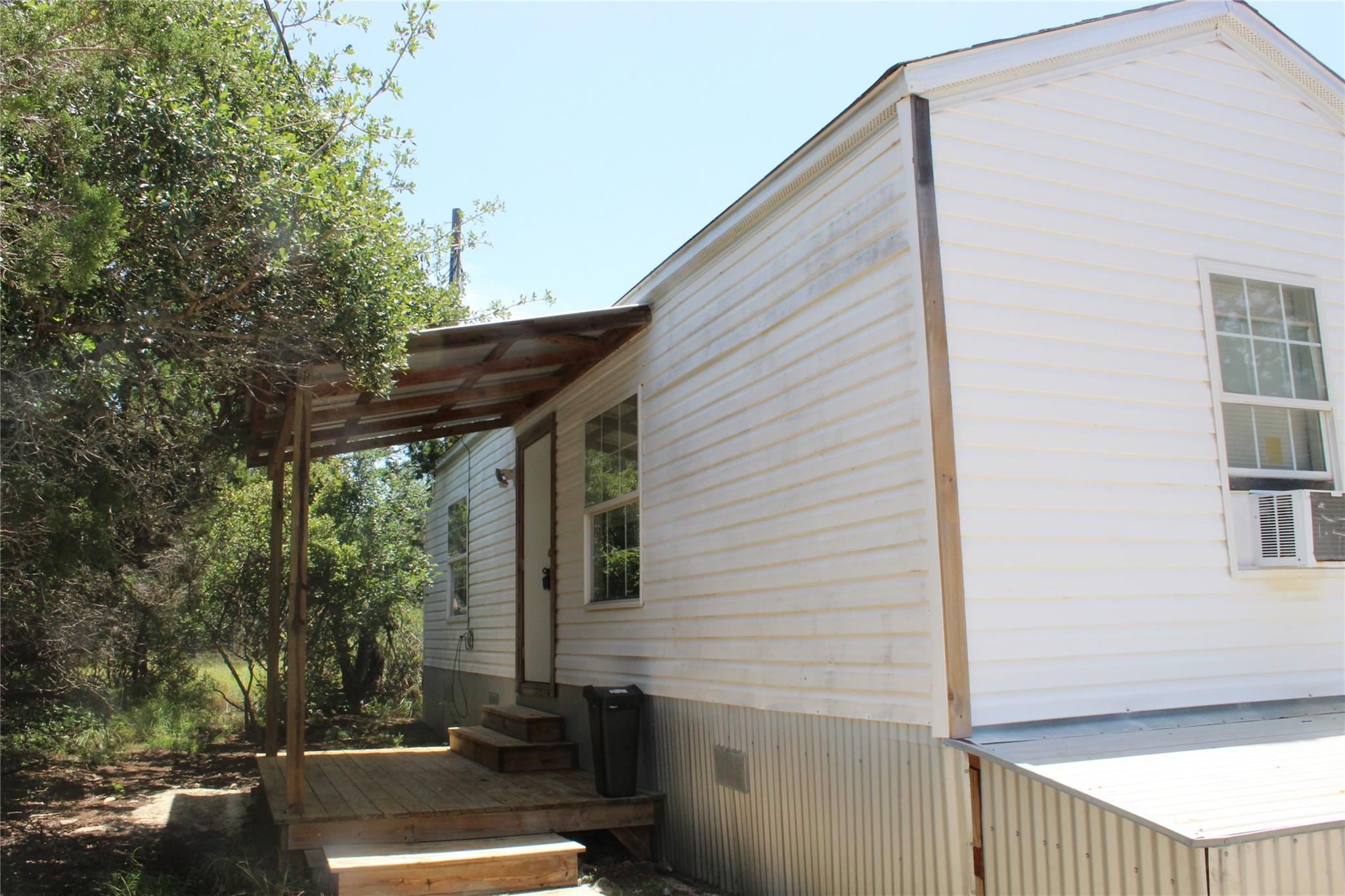 895 Fischer Store Rd # D1, Wimberley, TX 78676