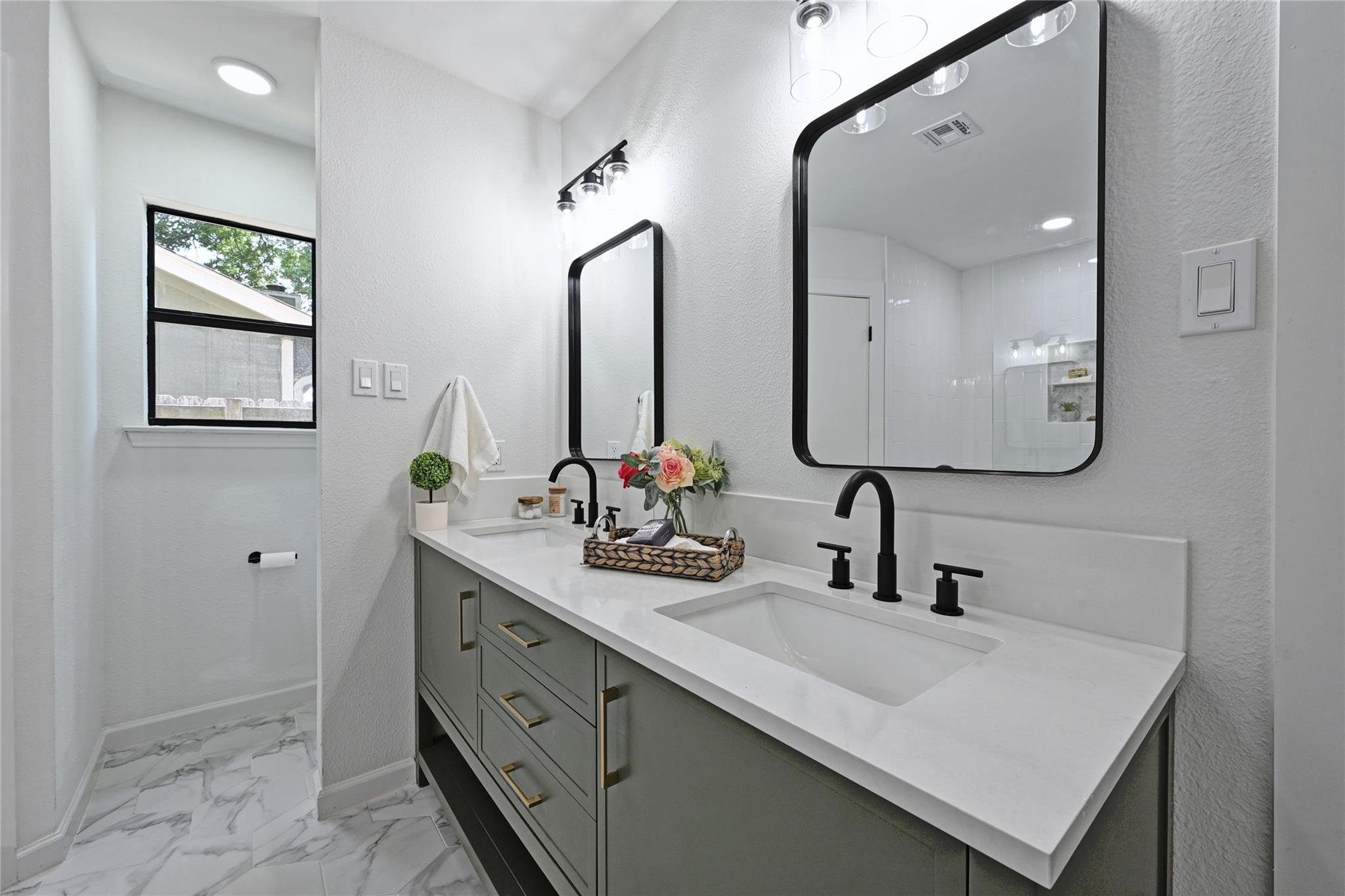 9902 Willers Way, Austin, TX 78748