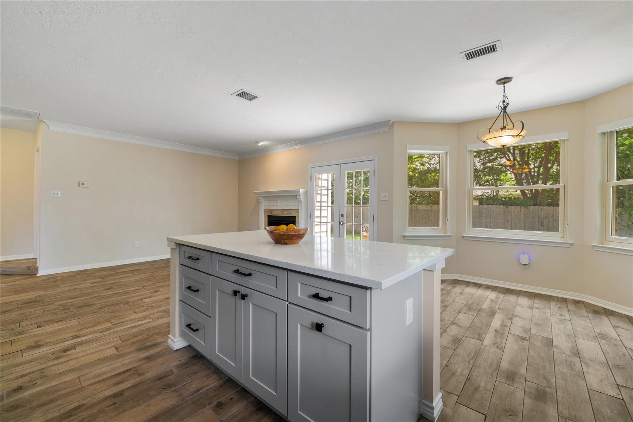 15019 Big Falls Dr, Leander, TX 78641