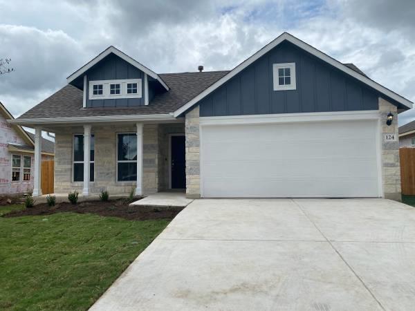 124 Trailside Ln, Bastrop, TX 78602