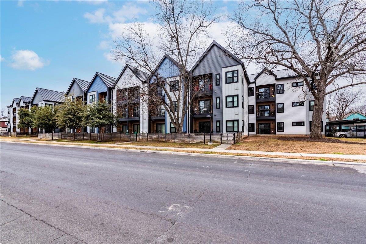 3101 Govalle Ave # 220, Austin, TX 78702