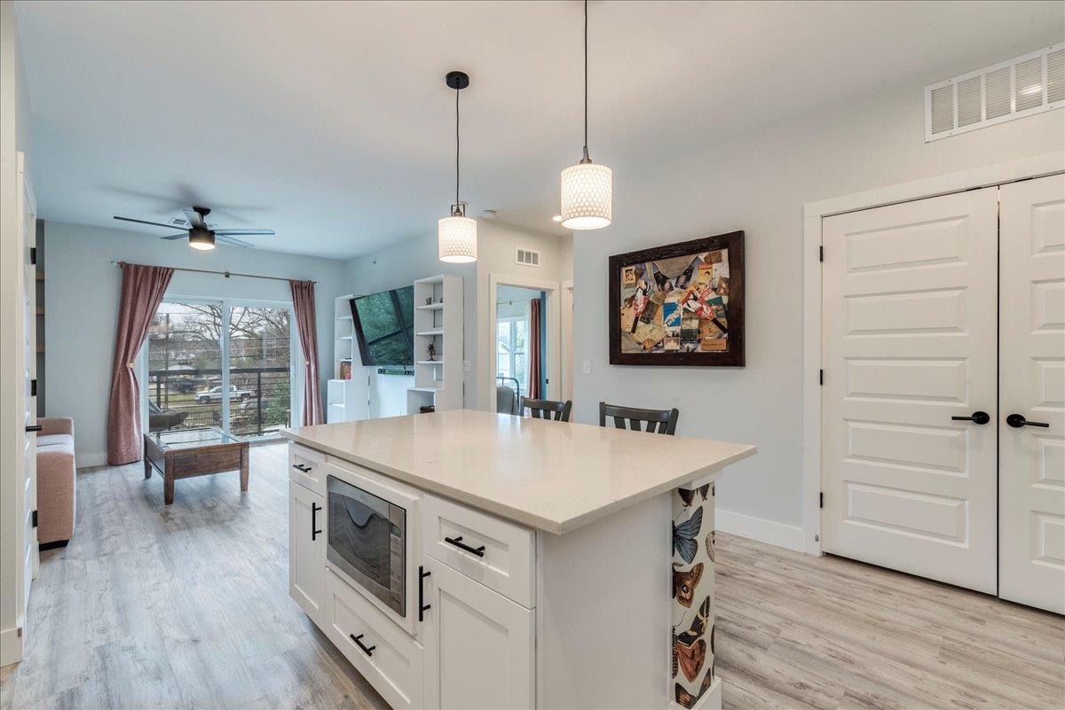 3101 Govalle Ave # 220, Austin, TX 78702