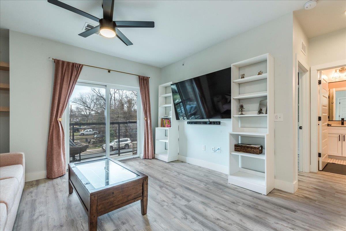 3101 Govalle Ave # 220, Austin, TX 78702