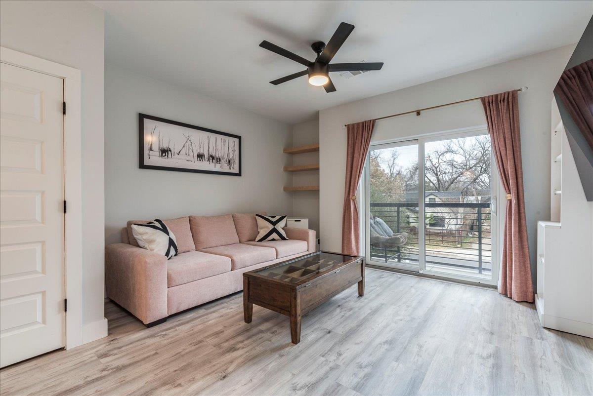 3101 Govalle Ave # 220, Austin, TX 78702