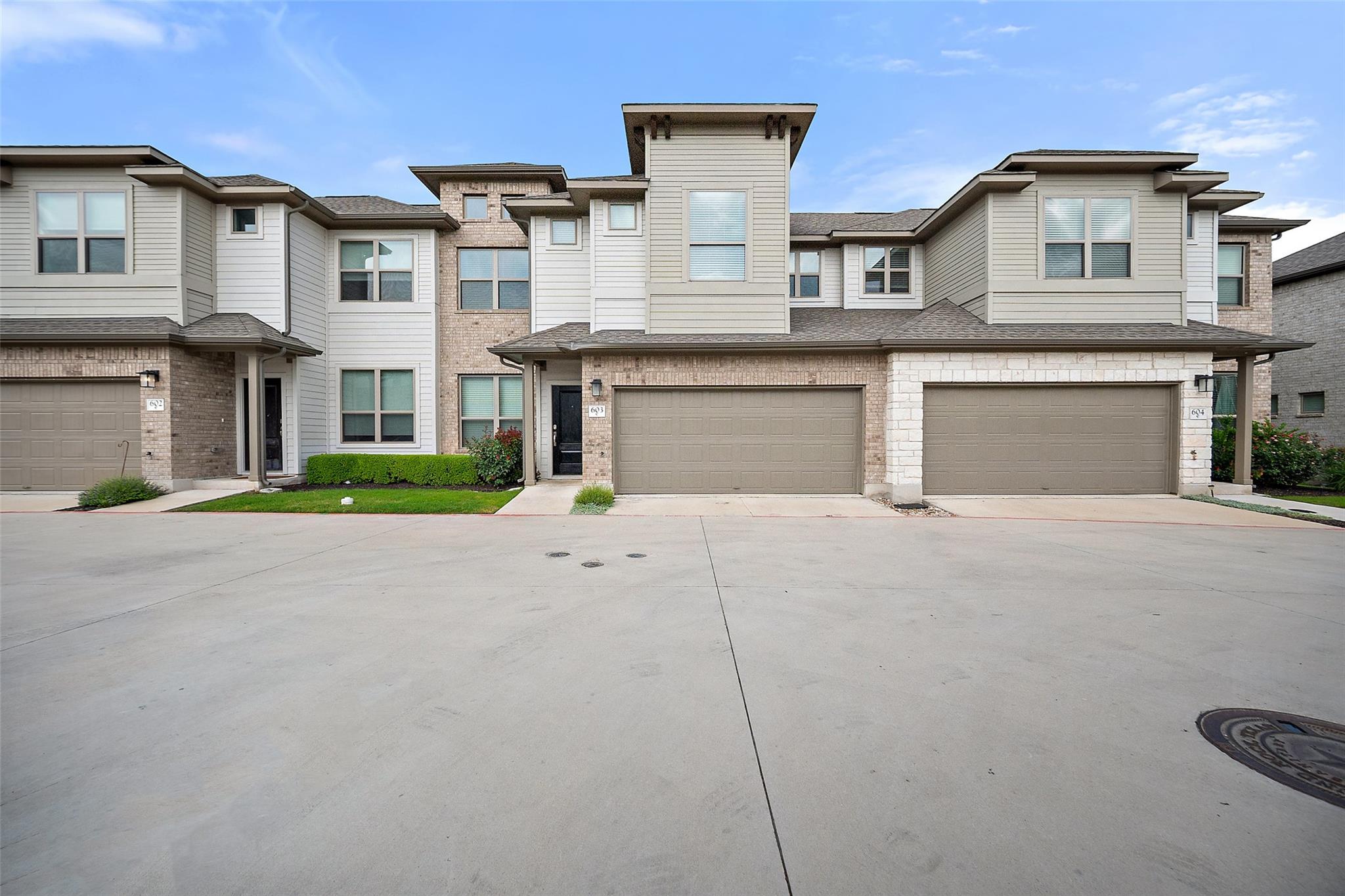 2500 FOREST CREEK Dr # 603, Round Rock, TX 78664