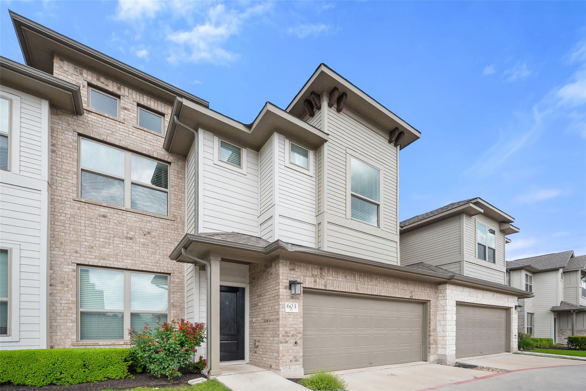 2500 FOREST CREEK Dr # 603, Round Rock, TX 78664