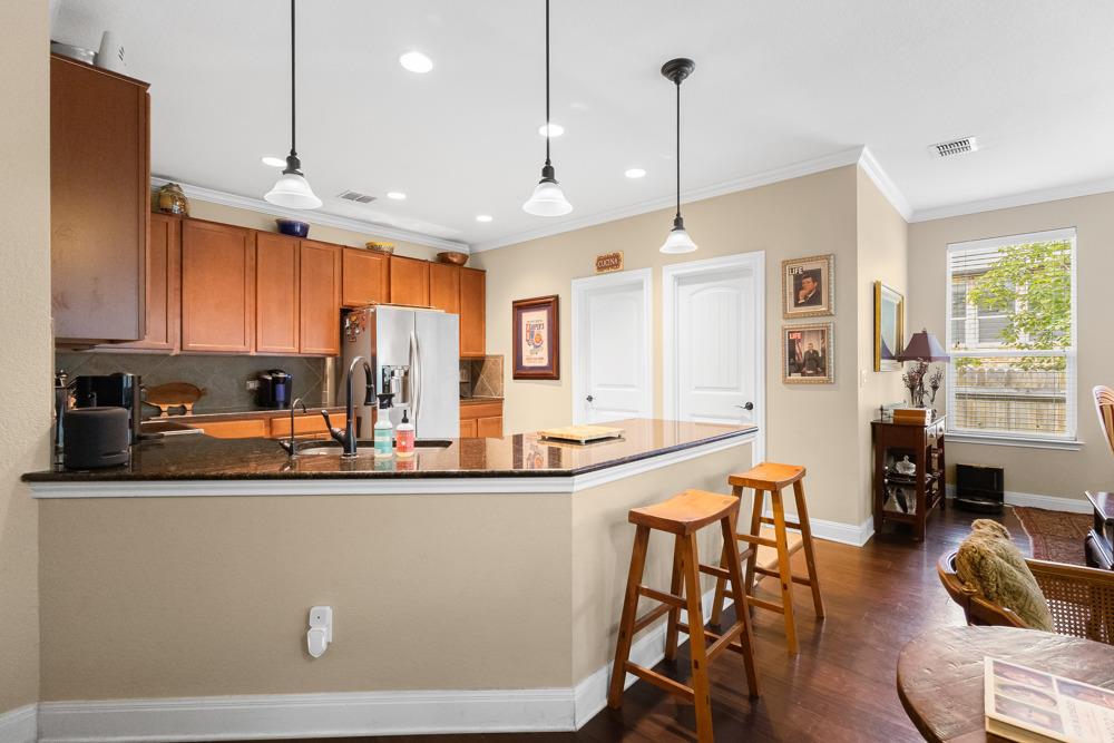 706 Cavallo Springs Cv, San Marcos, TX 78666