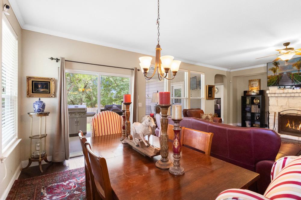 706 Cavallo Springs Cv, San Marcos, TX 78666