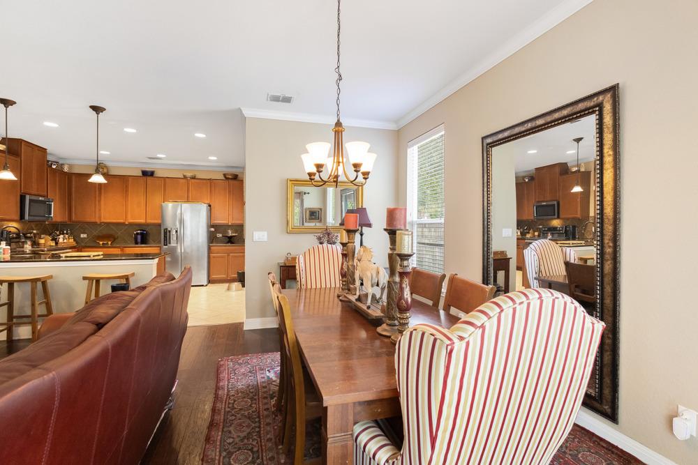 706 Cavallo Springs Cv, San Marcos, TX 78666