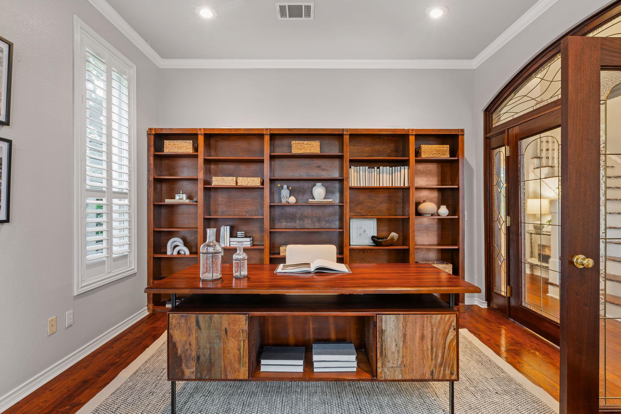 4001 Campo Viejo Cv, Austin, TX 78746