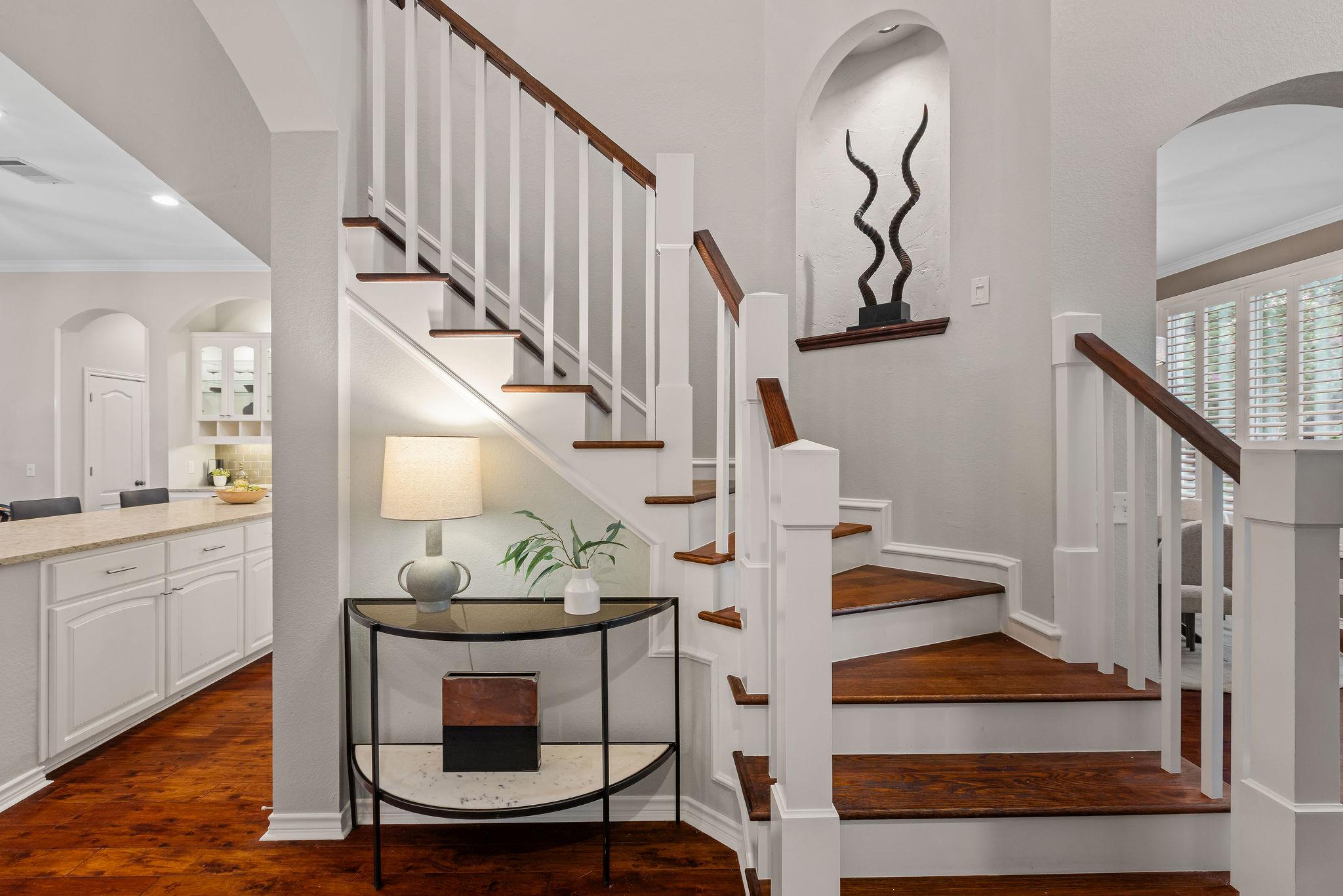 4001 Campo Viejo Cv, Austin, TX 78746
