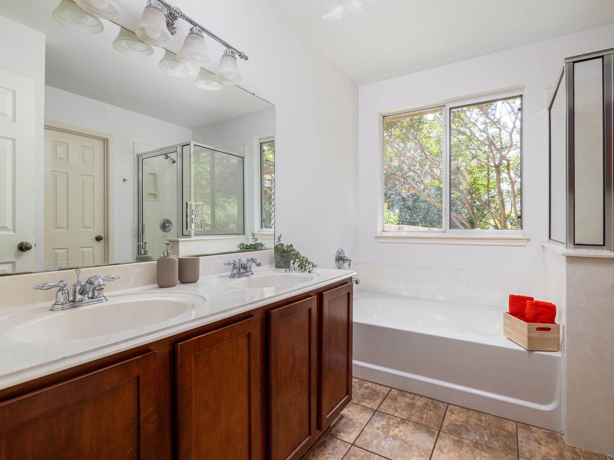722 Crane Canyon Pl, Round Rock, TX 78665