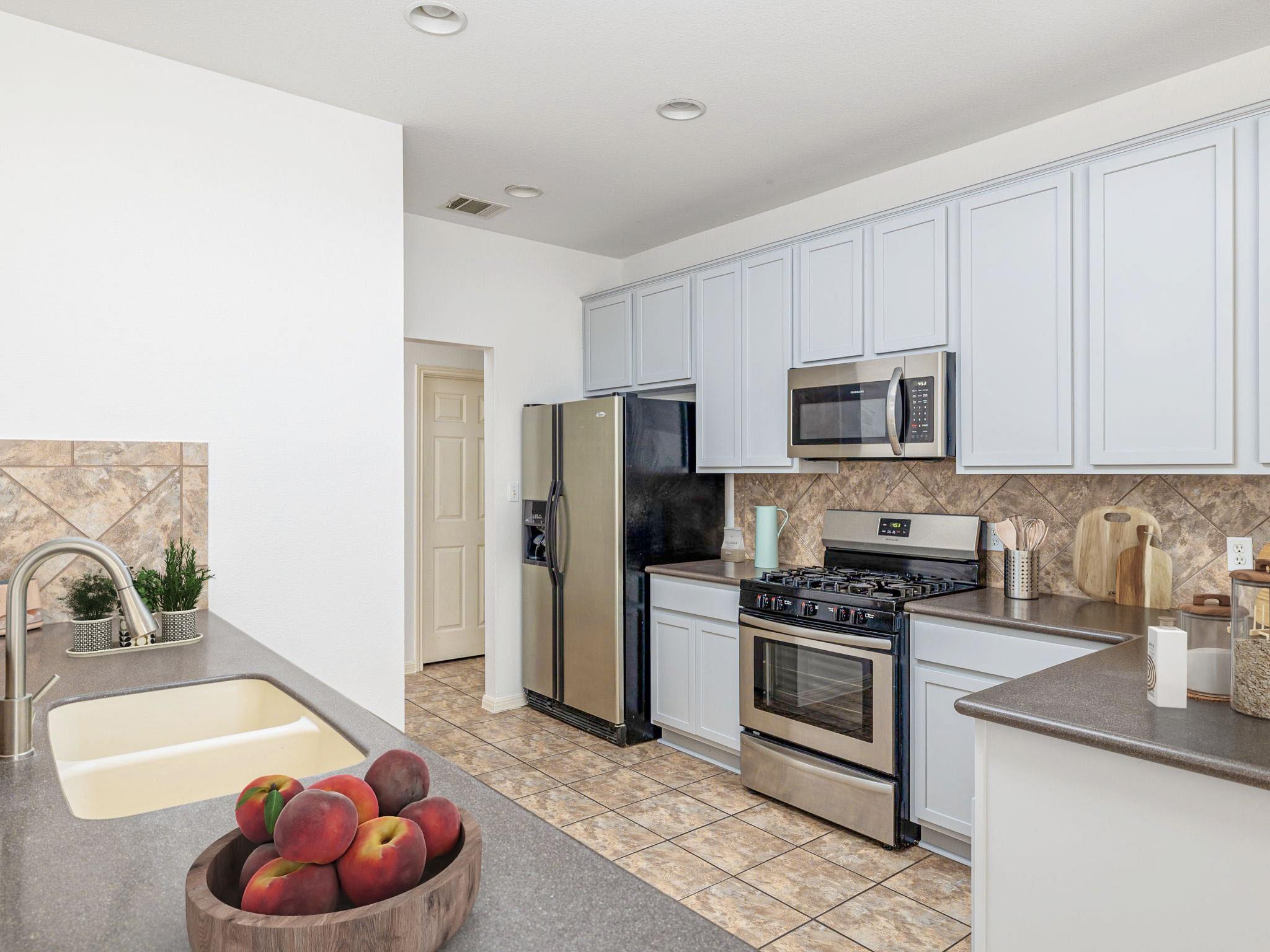 722 Crane Canyon Pl, Round Rock, TX 78665