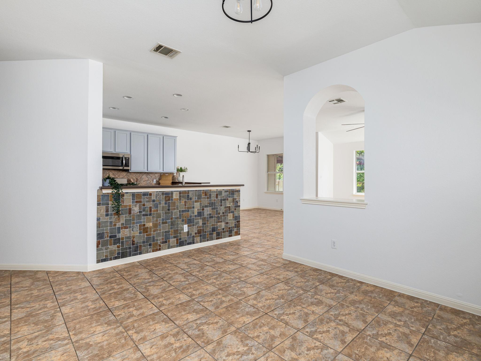 722 Crane Canyon Pl, Round Rock, TX 78665