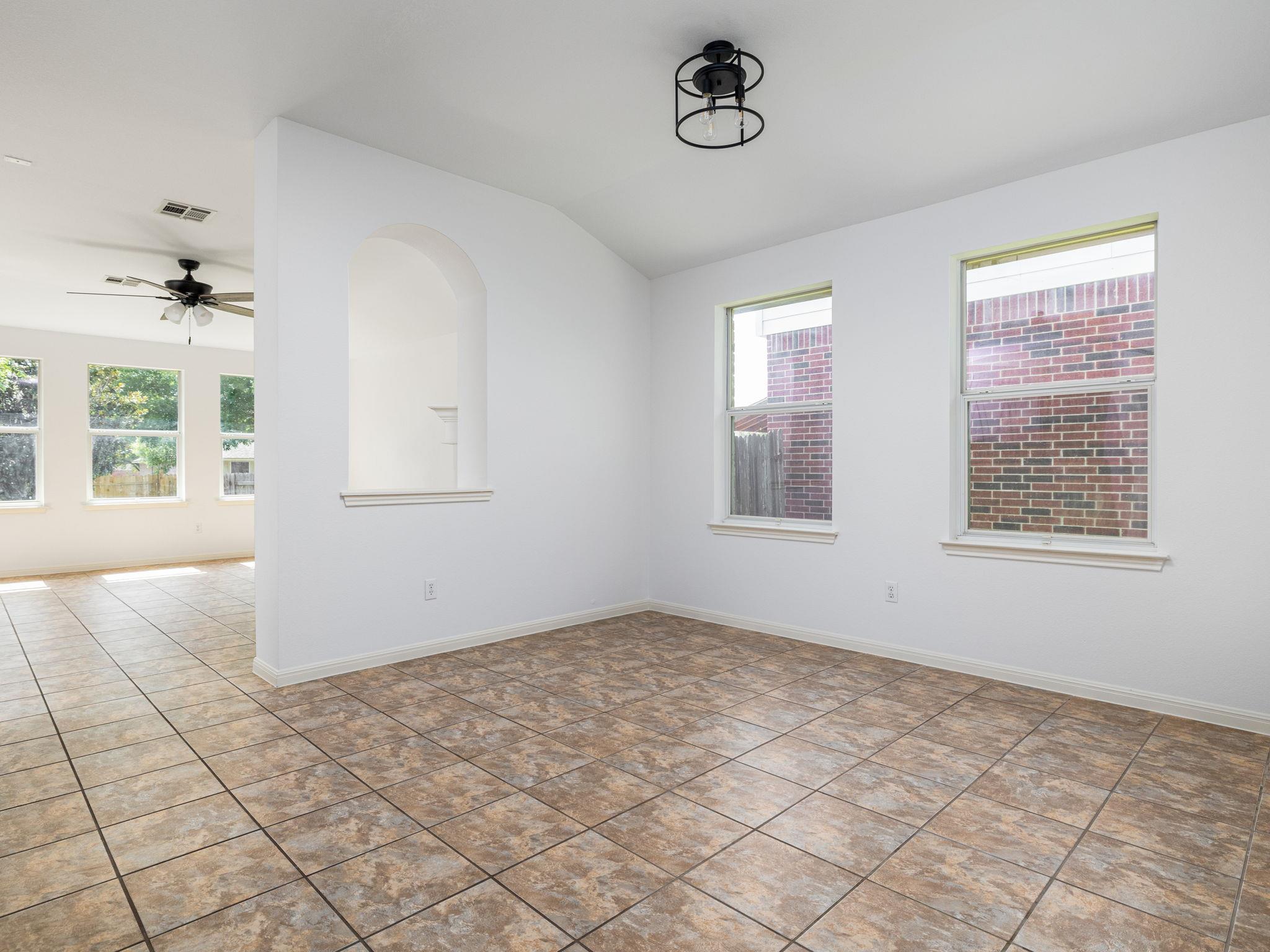 722 Crane Canyon Pl, Round Rock, TX 78665