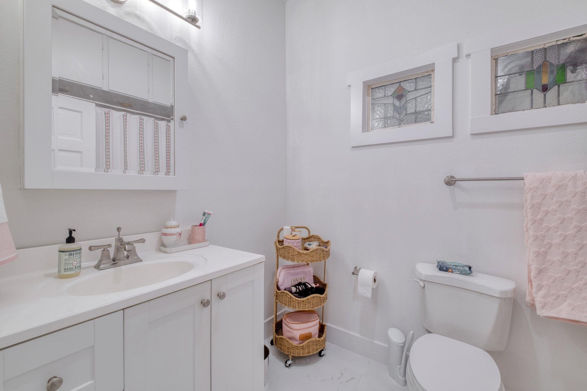 1909 David St, Austin, TX 78705