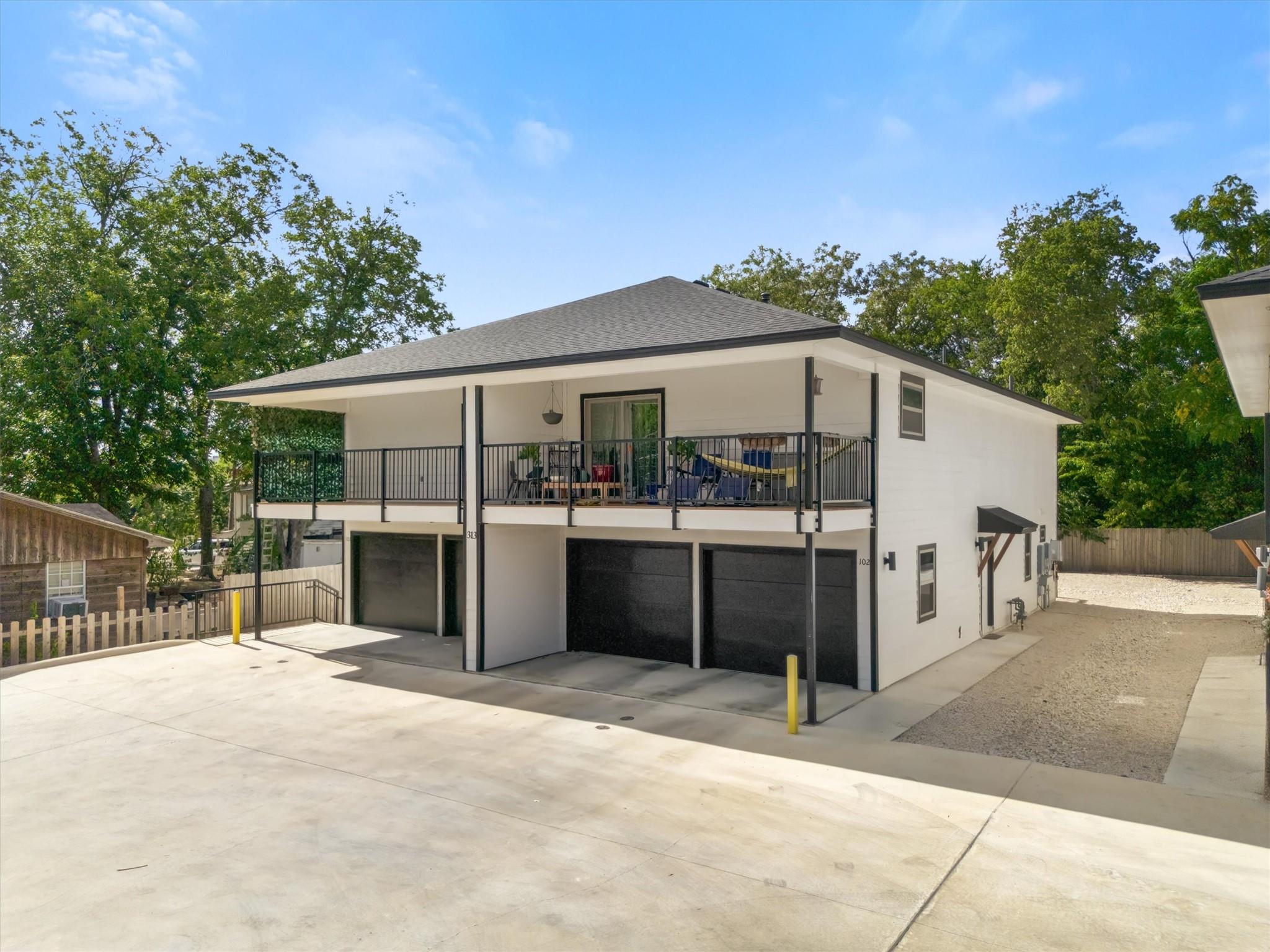 313 Mill St # 101, San Marcos, TX 78666