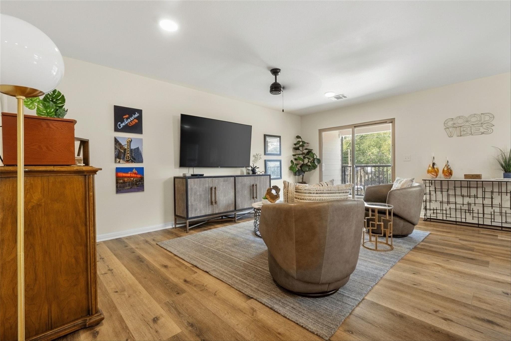 313 Mill St # 101, San Marcos, TX 78666