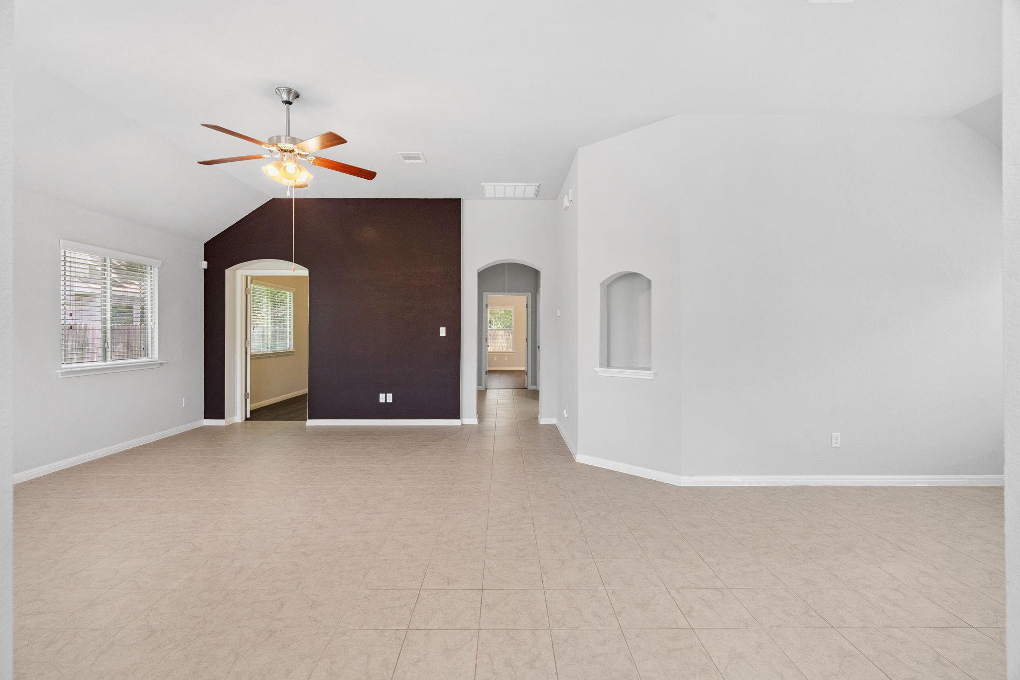 410 Tilly Ln, Buda, TX 78610