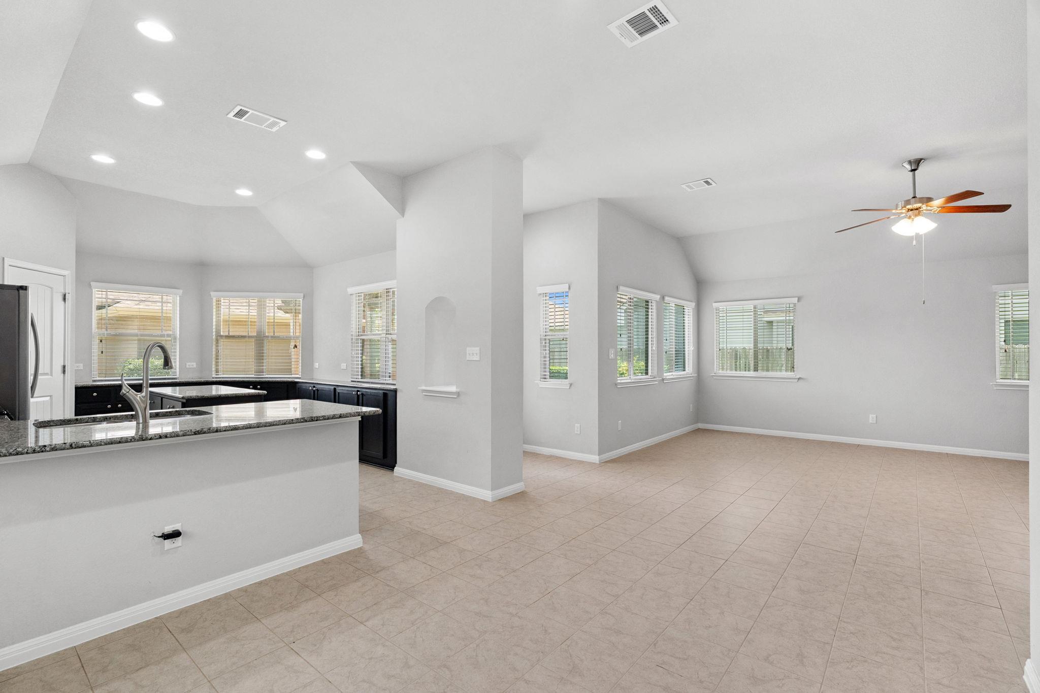 410 Tilly Ln, Buda, TX 78610