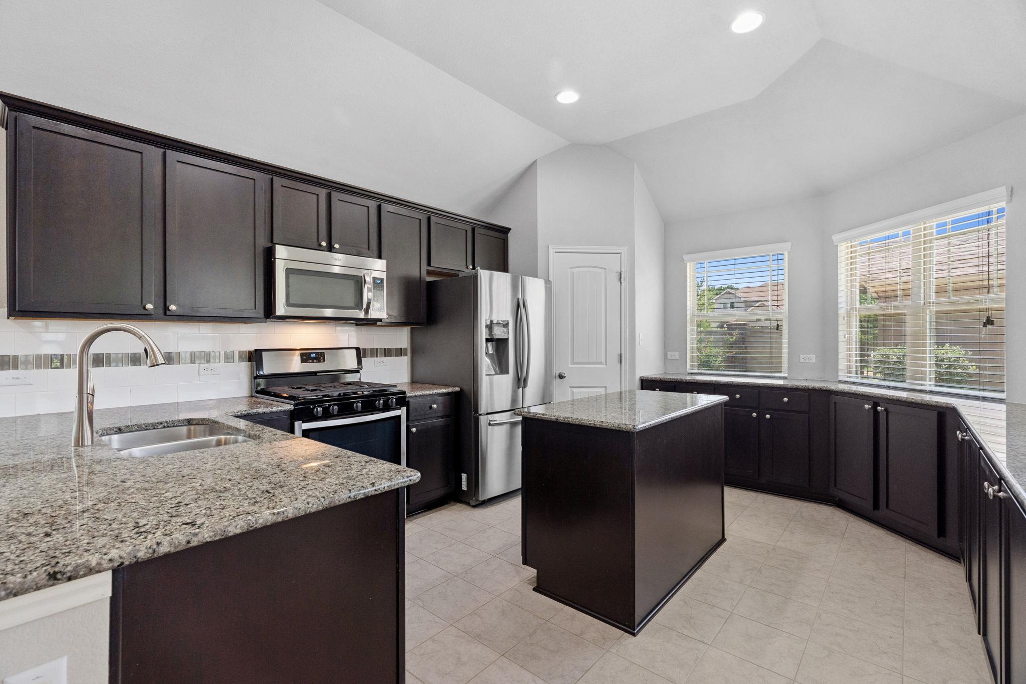 410 Tilly Ln, Buda, TX 78610